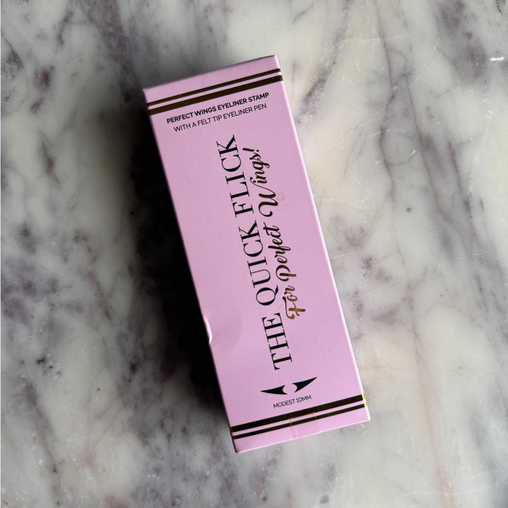 Quick Flick Winged Eyeliner Stamp / 4 Sizes ✨ Brand New in Box - sealed